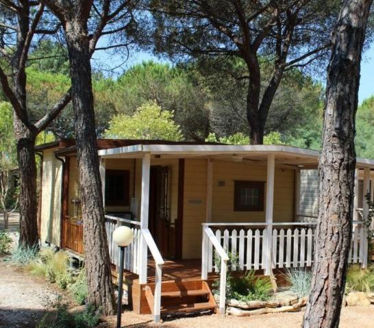 מרינה די ביבונה Camping I Melograni מראה חיצוני תמונה